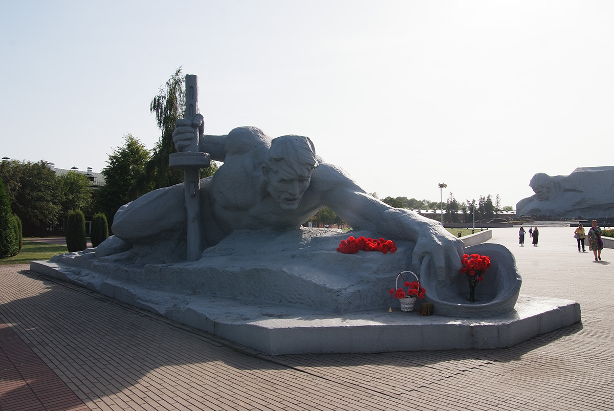 Памятник 'Жажда'