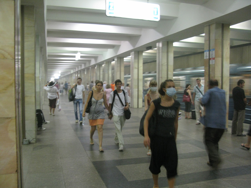 Вестибюль станции метро Щукинская