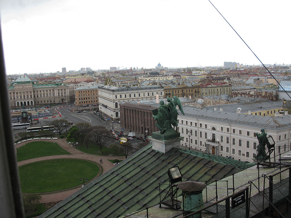 Виды на Санкт-Петербург с колоннады Исакиевского собора